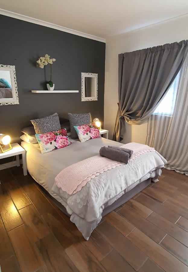Aintree Farm Cottage Langebaan Kültér fotó