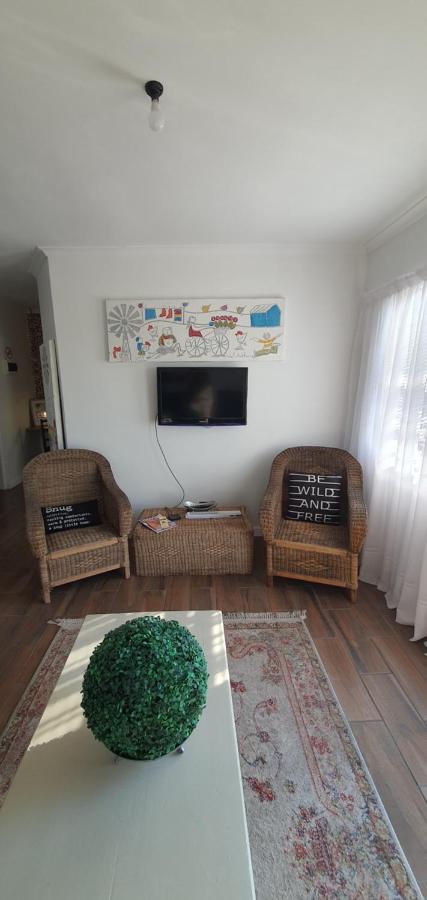 Aintree Farm Cottage Langebaan Kültér fotó